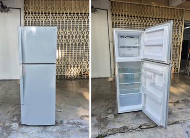 Toshiba 2 Door Peti ais Fridge 290Ltr