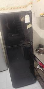 Mitsubishi 2-Door Refrigerator for Sale
