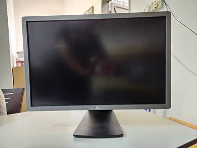 HP 24” IPS Monitor Clear, Besar & Tiptop