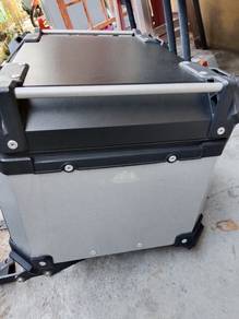 monorack + top box 45 liter y15 for sale🔥🔥