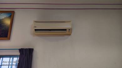 York 1.5HP non inverter - Sejuk Gila