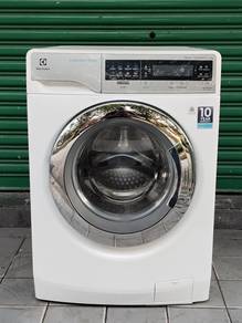 Electrolux inverter front load hot washer 11kg