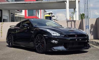 Nissan GTR PREMIUM EDITION in Shah Alam, SGR