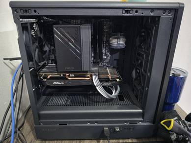 Medium Spec Gaming PC - Ryzen 5 5600 / RX 7600