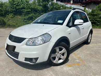Suzuki SX4 in KLCC, KUL