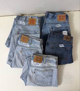 Levi’s Jeans sz 36 Combo,,,