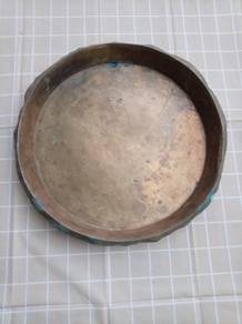Vintage Bronze Basin Tray / Dulang Gangsa Purba
