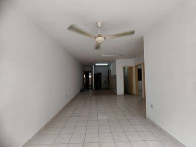 Apartment For Sale in Flora Damansara