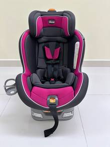 Chicco Baby Car Seat (Preloved) – Good Condition!