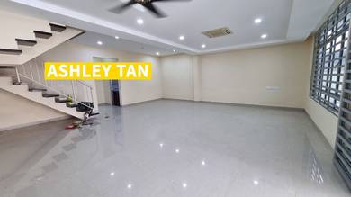 Semi-Detached House For Rent in Bayan Lepas,PNG