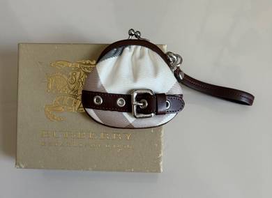 Burberry coin purse