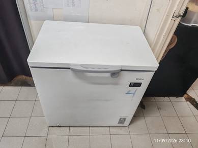 Media 4" Freezer