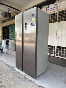 Electrolux Side by Side Fridge Peti ais 541Liter