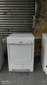 Electrolux condenser dryer pengering baju 7.0~kg