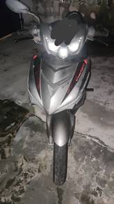 Yamaha Y15ZR