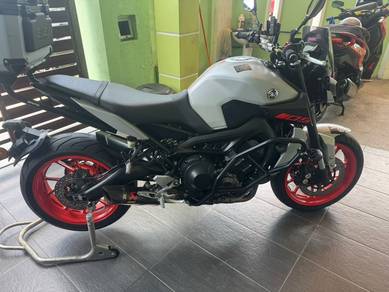 Yamaha MT-09
