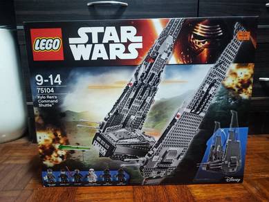 WTS - LEGO Star Wars Kylo Ren's Command Shuttle 75