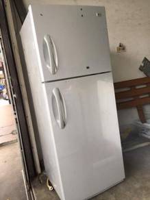2 Doors Refrigerator LG Freezer Fridge Peti Ais
