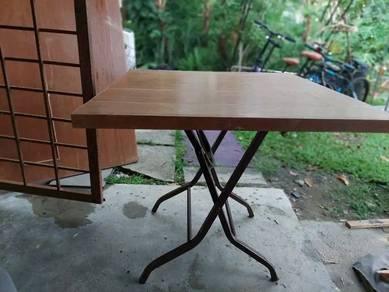 meja lipat siap kerusi