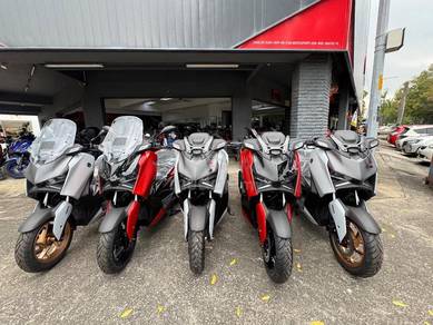 Yamaha XMAX