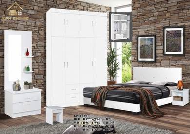 Bedroom set (new)