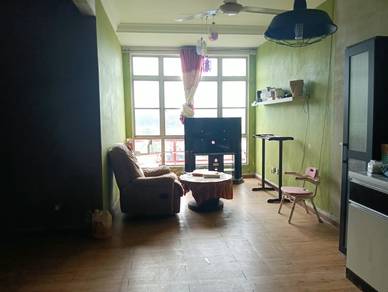 Apartment For Sale in Intana Ria