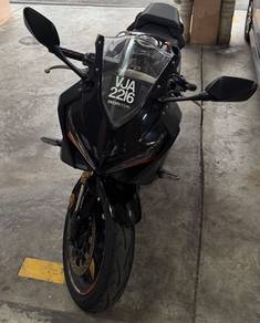 Honda CBR650R