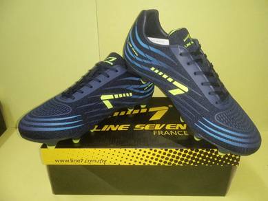 ITEM BARU_Kasut Bola Soccer Shoes LINE 7 size 42