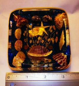 Handmade ART - epoxy ashtray with REAL seashells