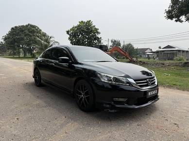 Honda Accord VTi in Batu Pahat, JHR