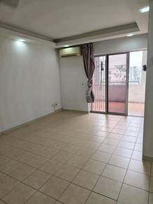 Condominium For Rent in Amadesa Resort Condominium