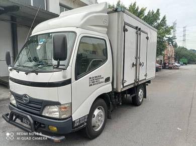 Hino 1 Ton WU300R W04DJ Lorry Rigid 10FT