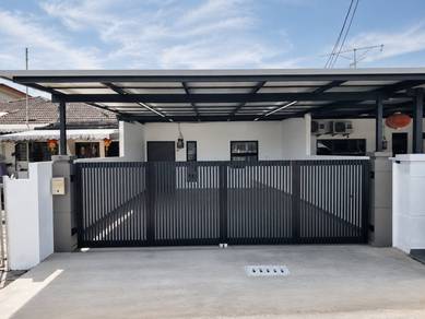 1-storey Terraced House For Sale in Bukit Serindit,MLK