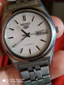 Vintage Seiko 5 automatic gent watch 7s26