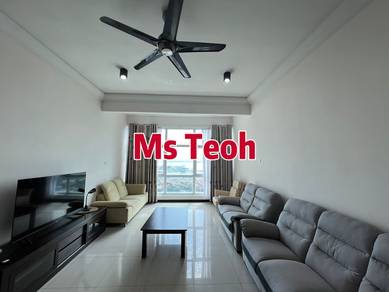Condominium For Rent in Fettes Residences