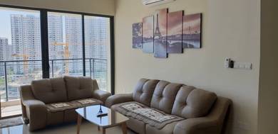 Condominium For Rent in Iconic Skies