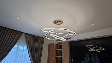 Luxurious Halo Chandelier Light