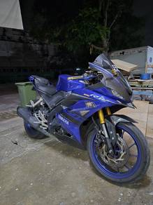 Yamaha R15