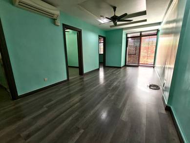 Apartment For Sale in Sinar Apartment