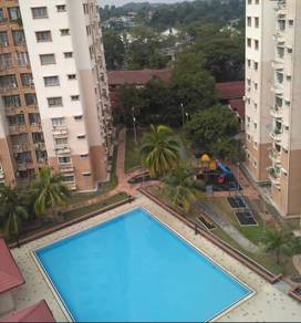Condominium For Sale in Elaeis 2