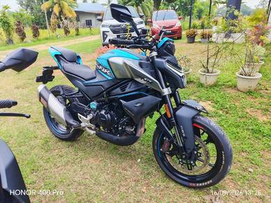 CFMOTO 450NK