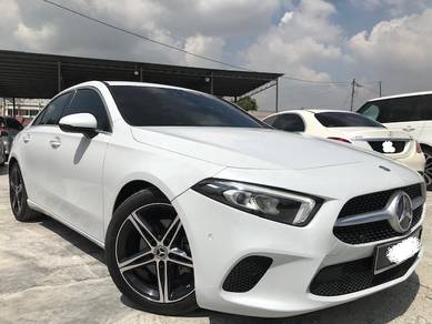 Mercedes Benz A250 250 AMG LINE in Klang, SGR