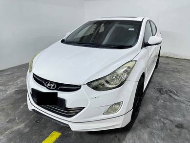 Hyundai Elantra PREMIUM in Balakong, SGR