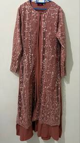Jubah Lace