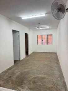 Apartment For Sale in Lestari Apartment