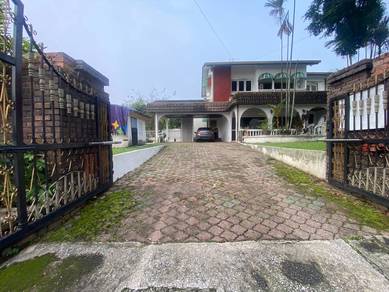 Bungalow House For Sale in Petaling Jaya,SGR