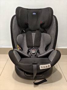 Chicco 360 Carseat