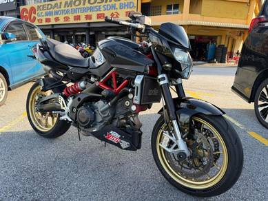 Aprilia Shiver 750