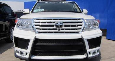Toyota Land Cruiser FJ200 Double Eight Bodykit