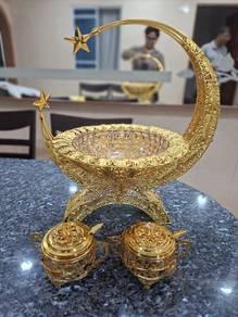 Elegant Gold Decorative Fruit Basket / Hantaran 
